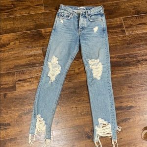 GRLFRND destructed jeans size 24